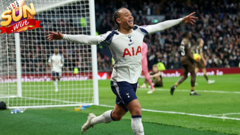The Strategic Development of Xavi Simons as a Global Football Icon